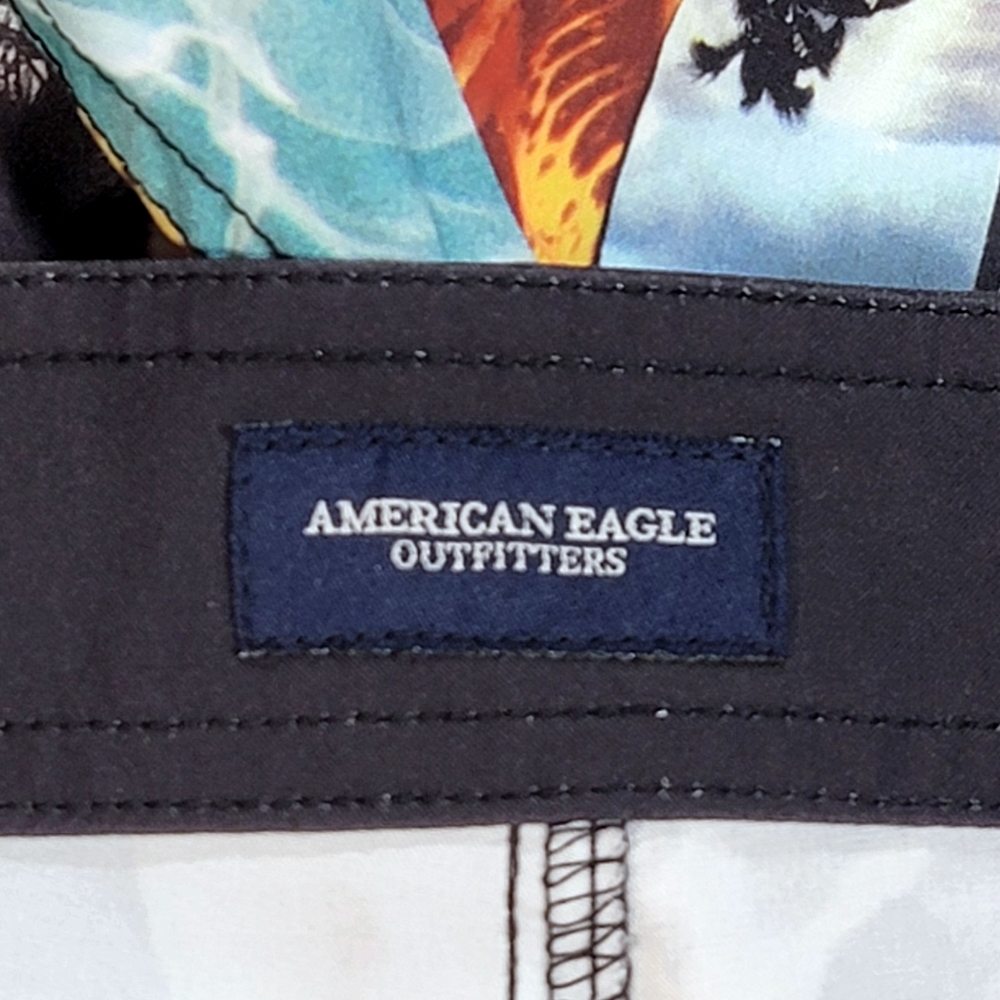 Men's American Eagle Beach/Surf Patchwork Board S… - image 4